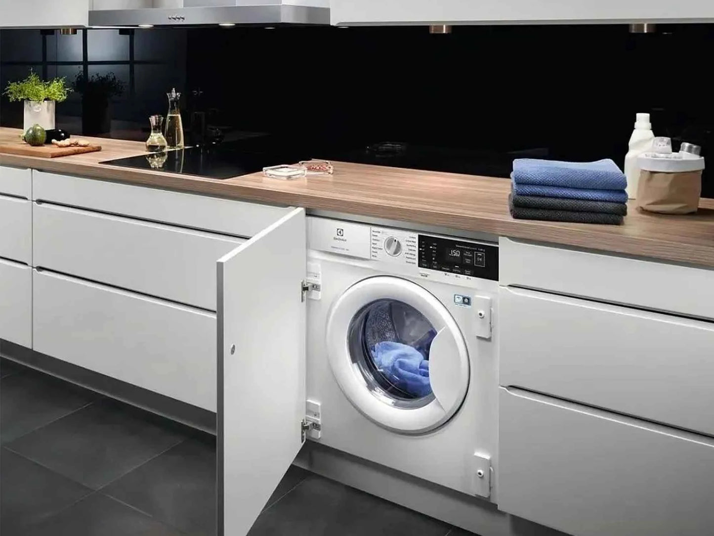 Ներկառուցվող լվացքի մեքենա ELECTROLUX EWN7F447WI